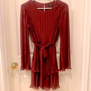 Mini long sleeve flare silhouette dress size small Burgundy